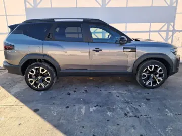 DACIA BIGSTER 1.8 Hybrid 155 Journey