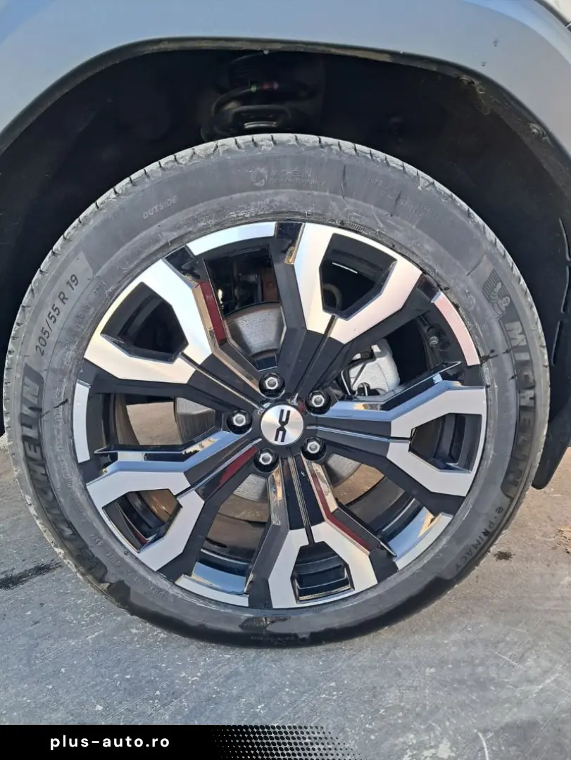 DACIA BIGSTER 1.8 Hybrid 155 Journey