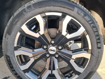 DACIA BIGSTER 1.8 Hybrid 155 Journey