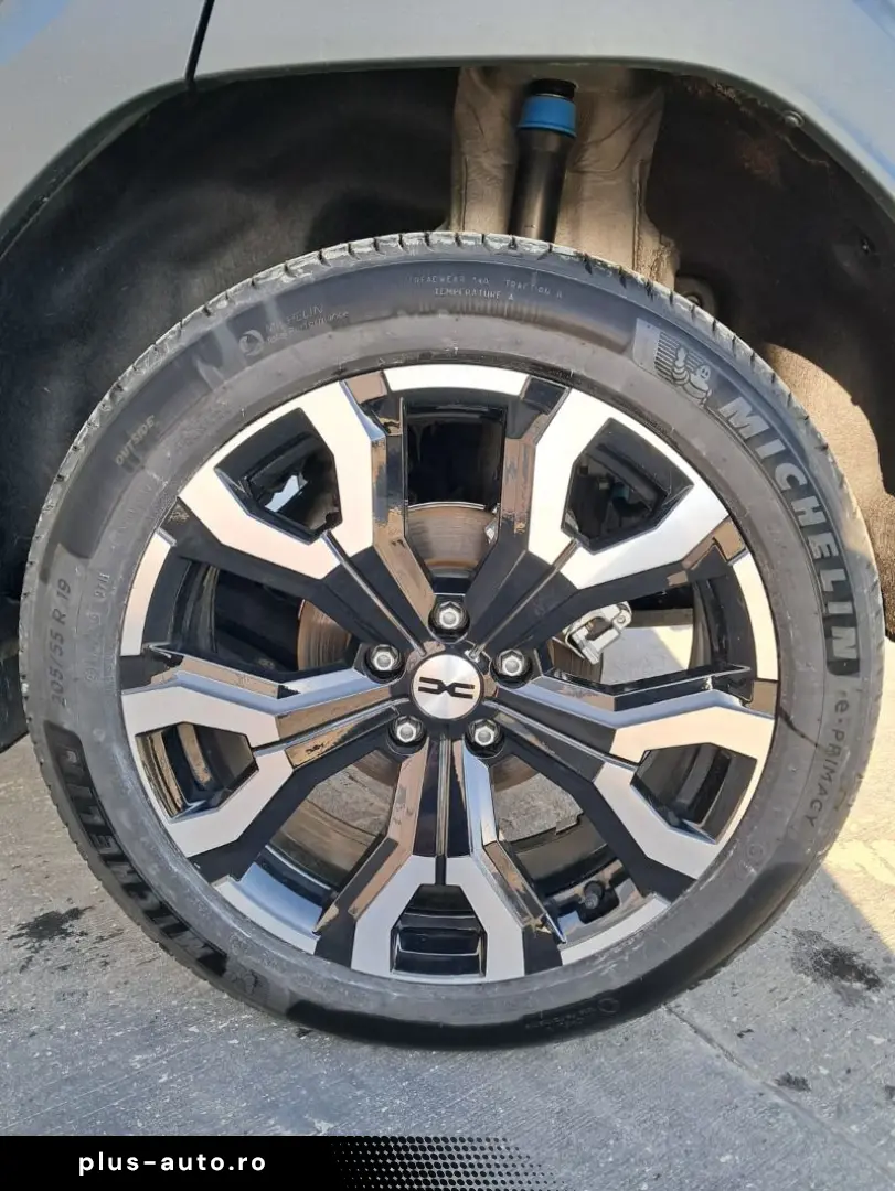 DACIA BIGSTER 1.8 Hybrid 155 Journey