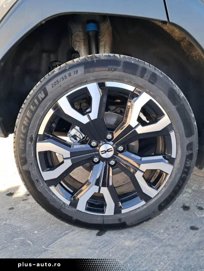 DACIA BIGSTER 1.8 Hybrid 155 Journey