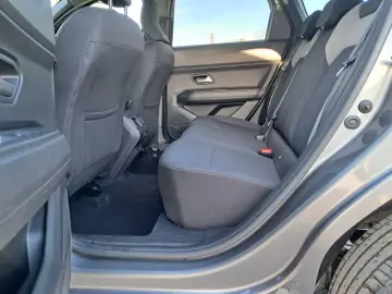 DACIA BIGSTER 1.8 Hybrid 155 Journey