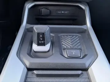 DACIA BIGSTER 1.8 Hybrid 155 Journey