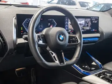 BMW X3 20dMSport Panorama AHK Navi 360Kamera e-Sitze