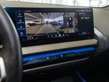 BMW X3 20dMSport Panorama AHK Navi 360Kamera e-Sitze