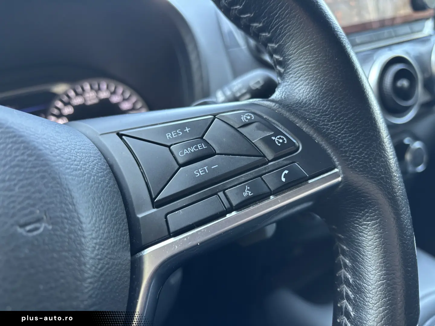 Nissan Juke DIG-T 117 DCT N-Connecta