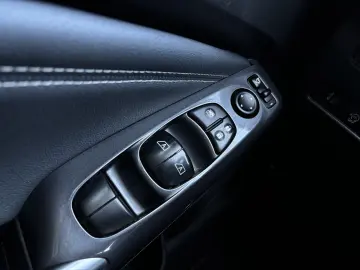 Nissan Juke DIG-T 117 DCT N-Connecta