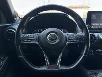 Nissan Juke DIG-T 117 DCT N-Connecta