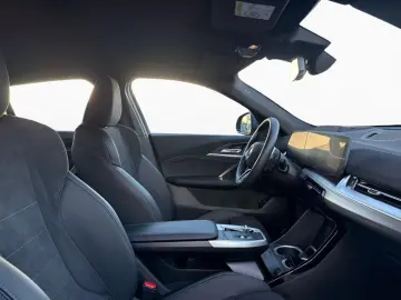 BMW X2 sDr18d M Sport Iconic DA  PA  HUD 20  AdpLED