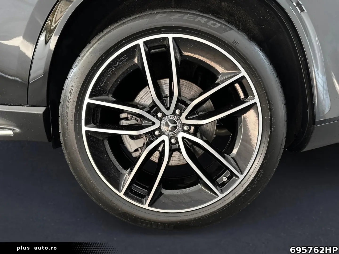 MERCEDES-BENZ GLE 450 d 4M AMG AHK Pano Ambiente CarPlay