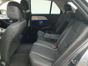 MERCEDES-BENZ GLE 350de-Advanced Premium Pano AHK Airm