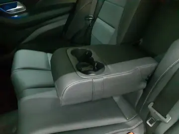 MERCEDES-BENZ GLE 350de-Advanced Premium Pano AHK Airm