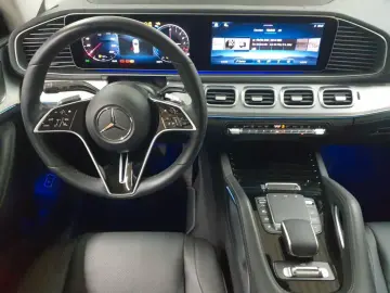 MERCEDES-BENZ GLE 350de-Advanced Premium Pano AHK Airm