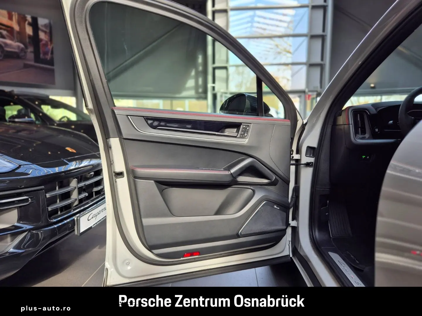 PORSCHE Cayenne S PassDisplay Massage Burmester DVD 360