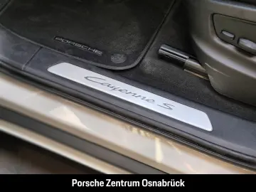 PORSCHE Cayenne S PassDisplay Massage Burmester DVD 360