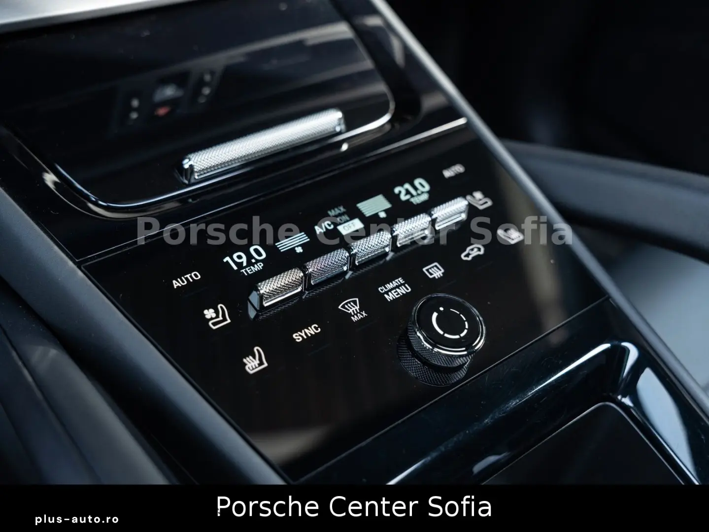 PORSCHE Cayenne 3.0 PassDisplay SoftClose Ventilation 360