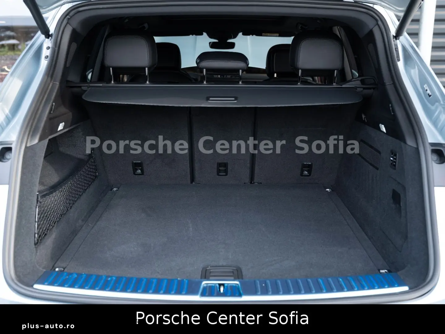 PORSCHE Cayenne 3.0 PassDisplay SoftClose Ventilation 360