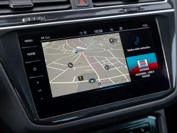 VW Tiguan 2.0 TSI Elegance 4M DSG AHK 360  HUD PANO