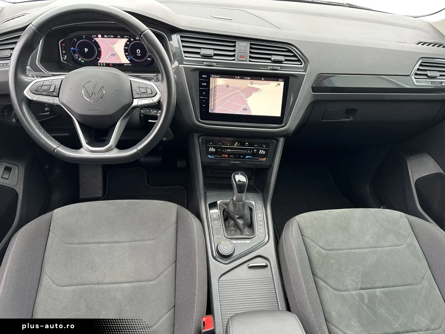 VW Tiguan 4Motion Elegance Sport NAV LED PANO 19