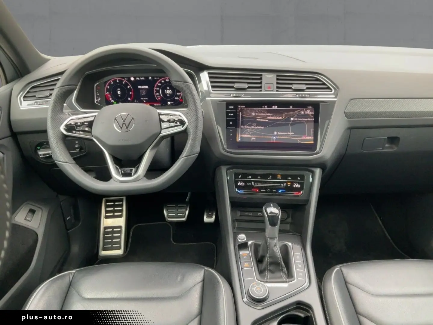 VW Tiguan 2.0 TSI DSG 4M R-LINE MATRIX NAVI AHK ACC