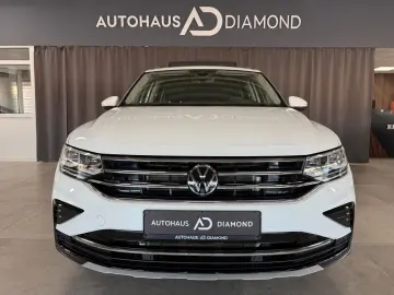 VW Elegance 4Motion   PANO MATRIX  VIRTUAL