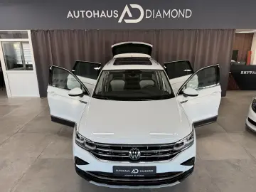 VW Elegance 4Motion   PANO MATRIX  VIRTUAL