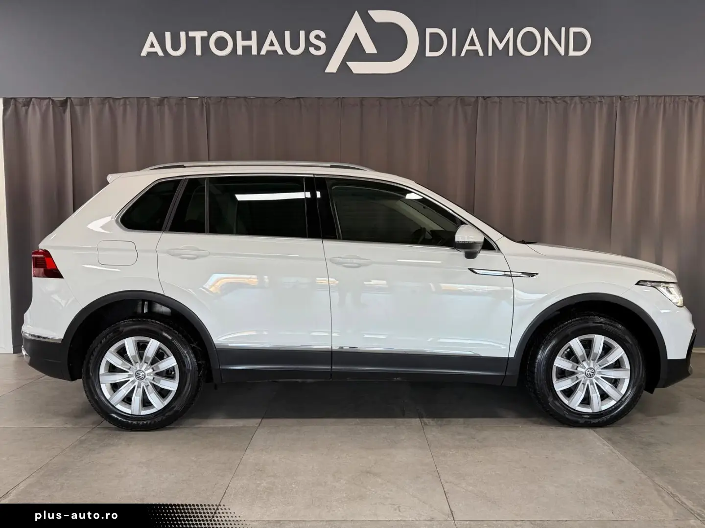 VW Elegance 4Motion   PANO MATRIX  VIRTUAL