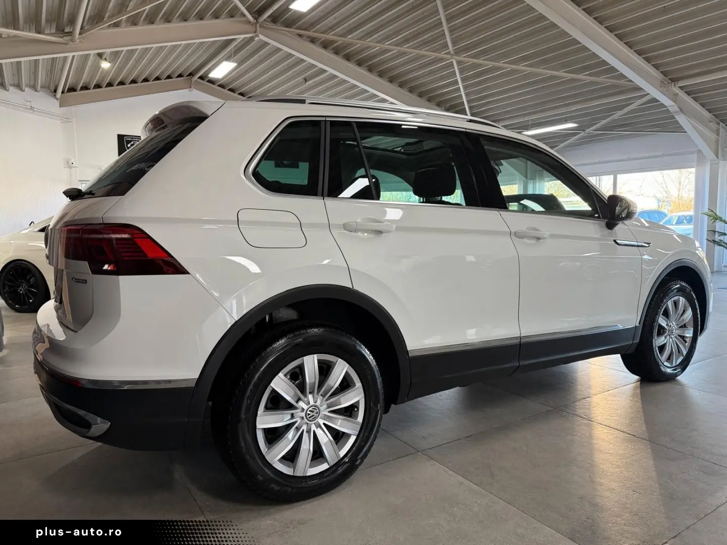 VW Elegance 4Motion   PANO MATRIX  VIRTUAL