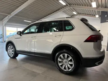 VW Elegance 4Motion   PANO MATRIX  VIRTUAL