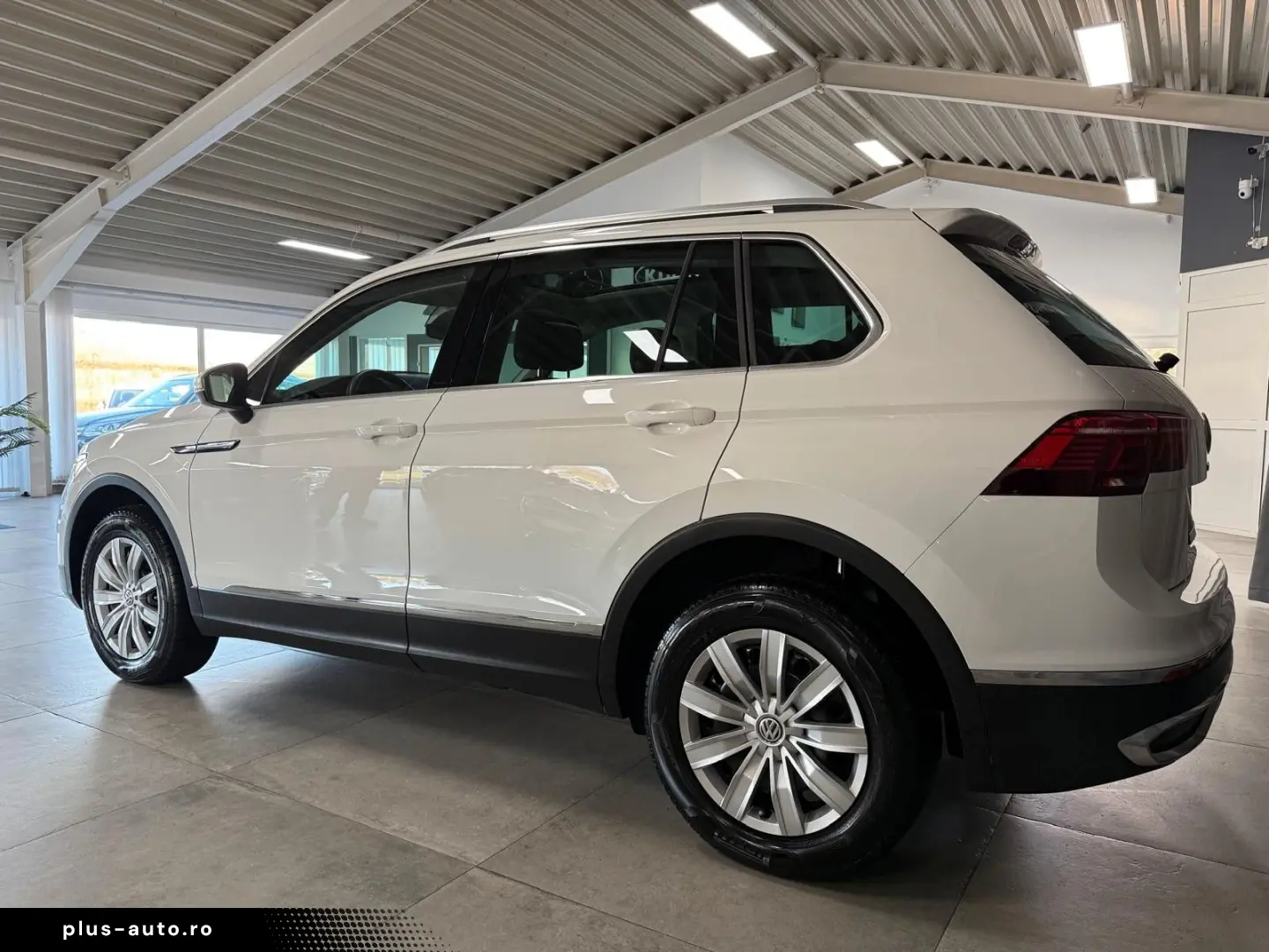 VW Elegance 4Motion   PANO MATRIX  VIRTUAL