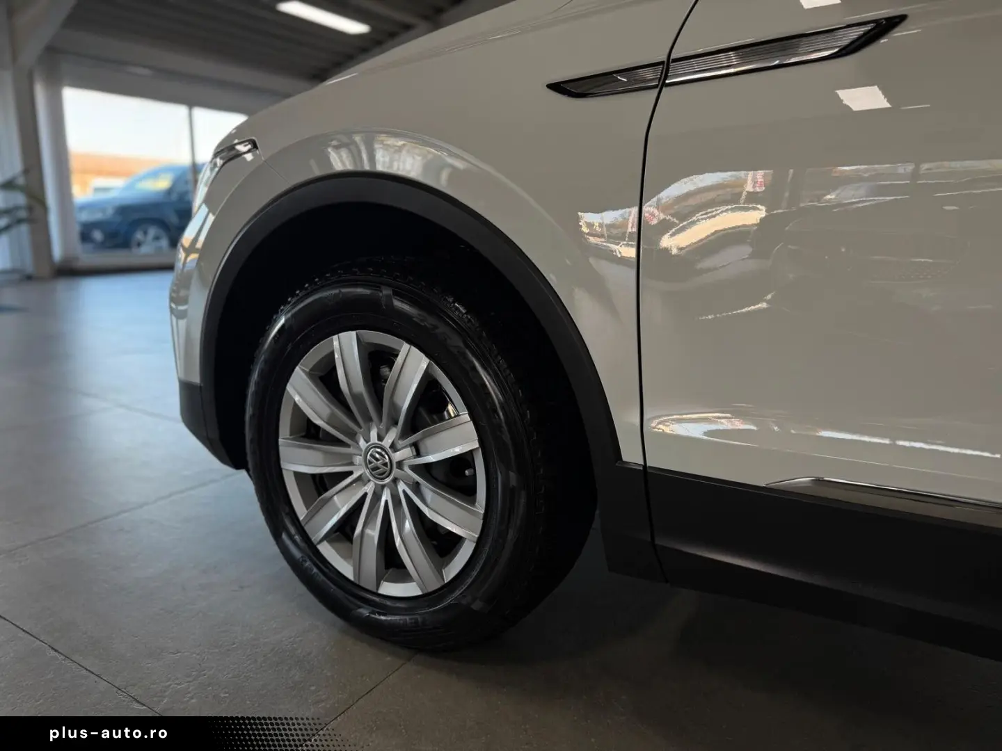 VW Elegance 4Motion   PANO MATRIX  VIRTUAL