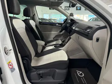 VW Elegance 4Motion   PANO MATRIX  VIRTUAL