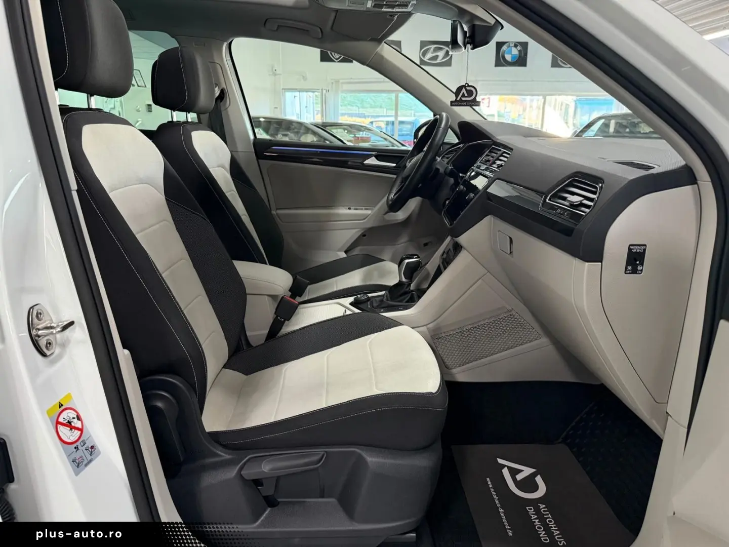 VW Elegance 4Motion   PANO MATRIX  VIRTUAL