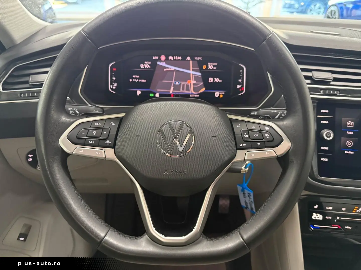 VW Elegance 4Motion   PANO MATRIX  VIRTUAL