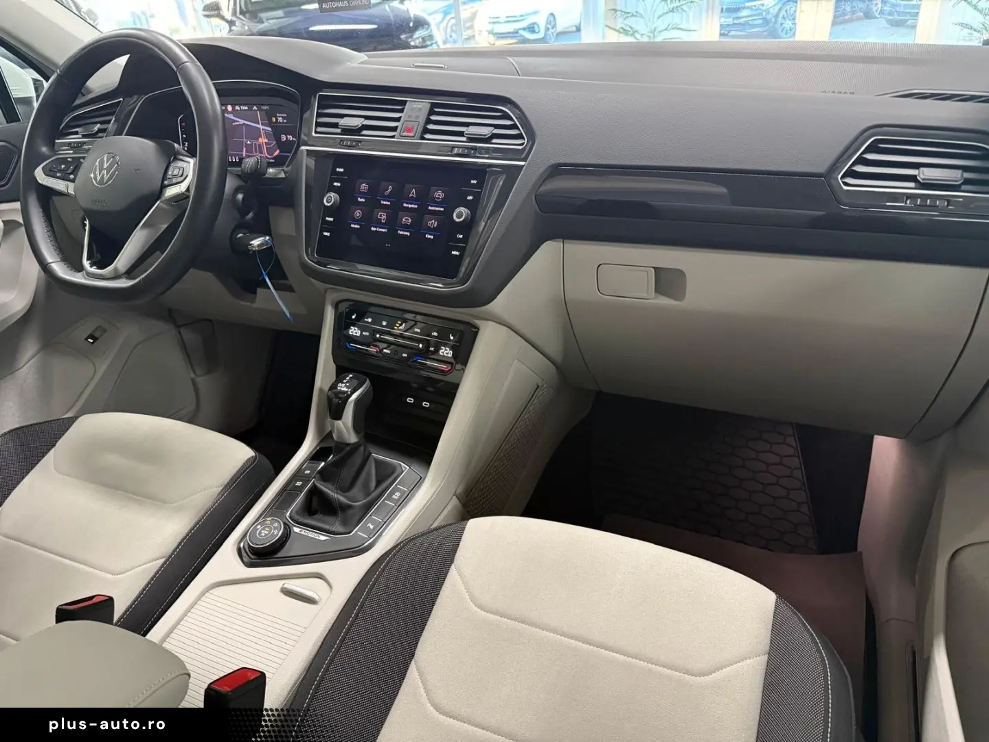 VW Elegance 4Motion   PANO MATRIX  VIRTUAL