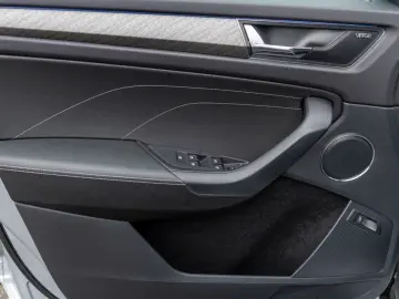 SKODA Kodiaq 2.0 TDI DSG 4x4 Style AHK  Columbus