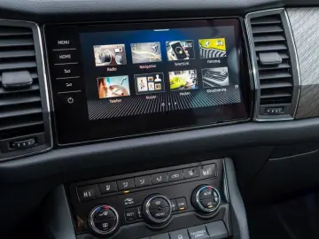 SKODA Kodiaq 2.0 TDI DSG 4x4 Style AHK  Columbus