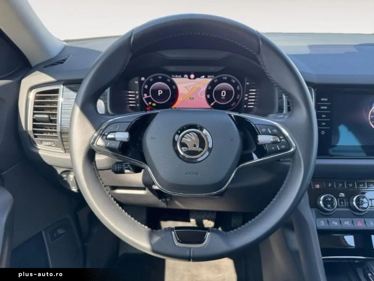 SKODA Kodiaq 2.0 TSI DSG 4x4 Style Navi AHK DCC Standh