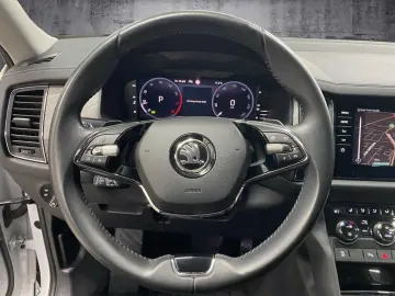 SKODA Kodiaq 2.0 TSI Style DSG 4x4 ACC RFK Smart-Link