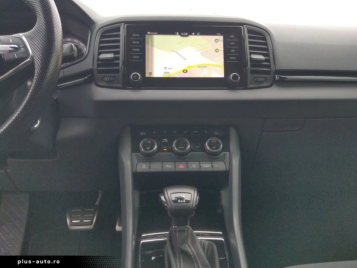 SKODA Karoq Sportline 2.0 TDI DSG 4x4 AHK ACC Amundsen