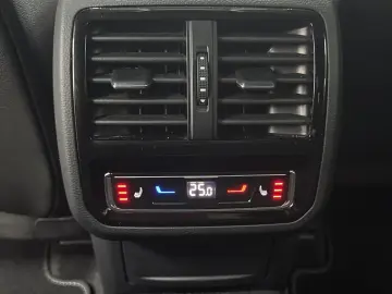 Volkswagen Arteon 2.0 TDI R Line Sport Pano StHz 20´´