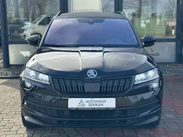 SKODA Karoq 2.0 TDI DSG 4x4 SPORTLINE 360 VIRTUAL AHK