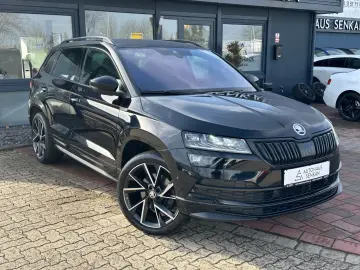 SKODA Karoq 2.0 TDI DSG 4x4 SPORTLINE 360 VIRTUAL AHK