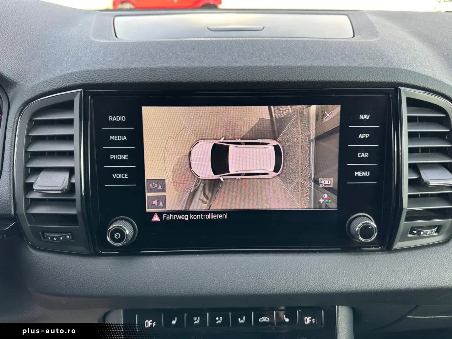 SKODA Karoq 2.0 TDI DSG 4x4 SPORTLINE 360 VIRTUAL AHK