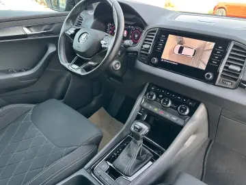 SKODA Karoq 2.0 TDI DSG 4x4 SPORTLINE 360 VIRTUAL AHK