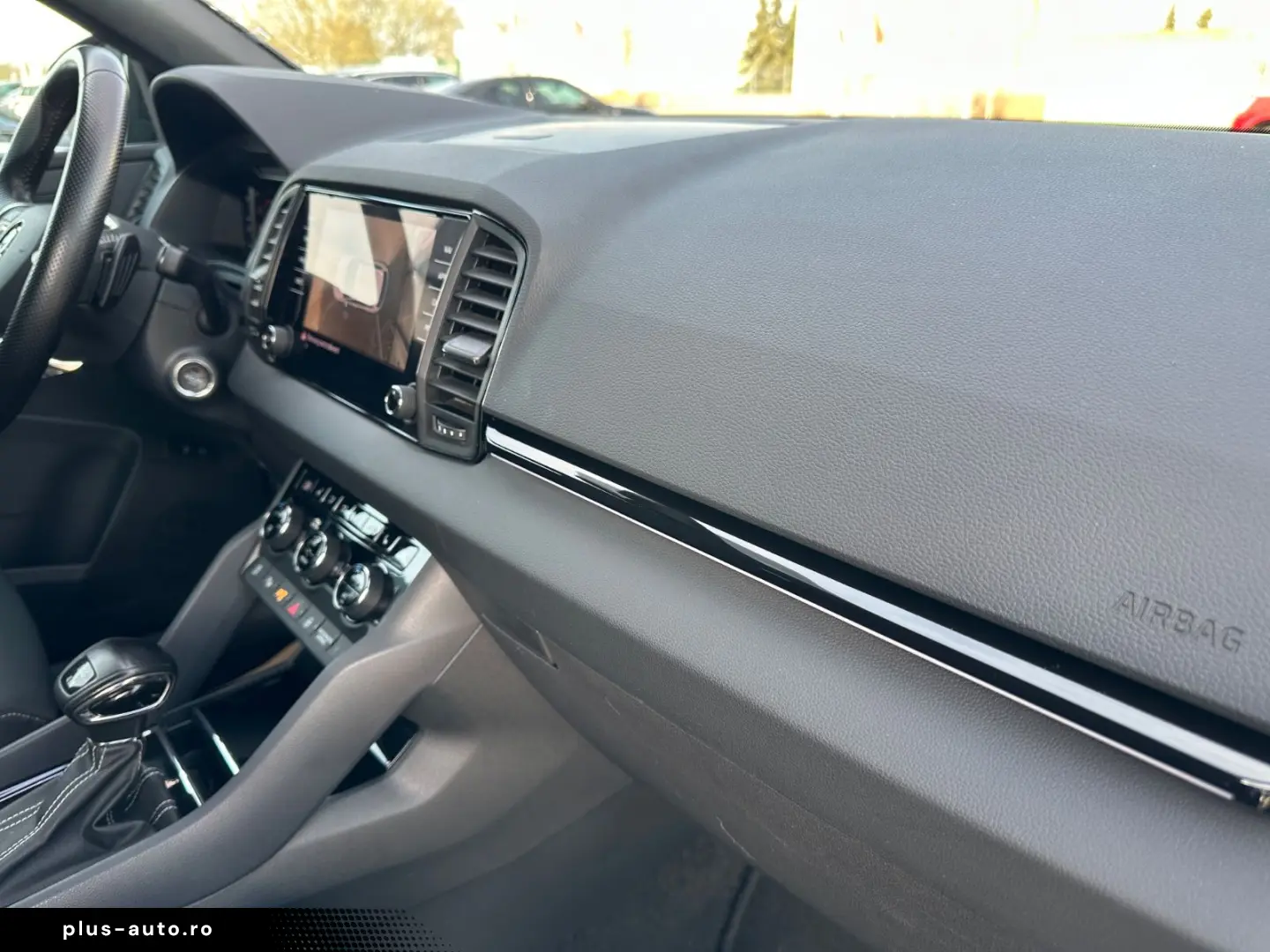 SKODA Karoq 2.0 TDI DSG 4x4 SPORTLINE 360 VIRTUAL AHK