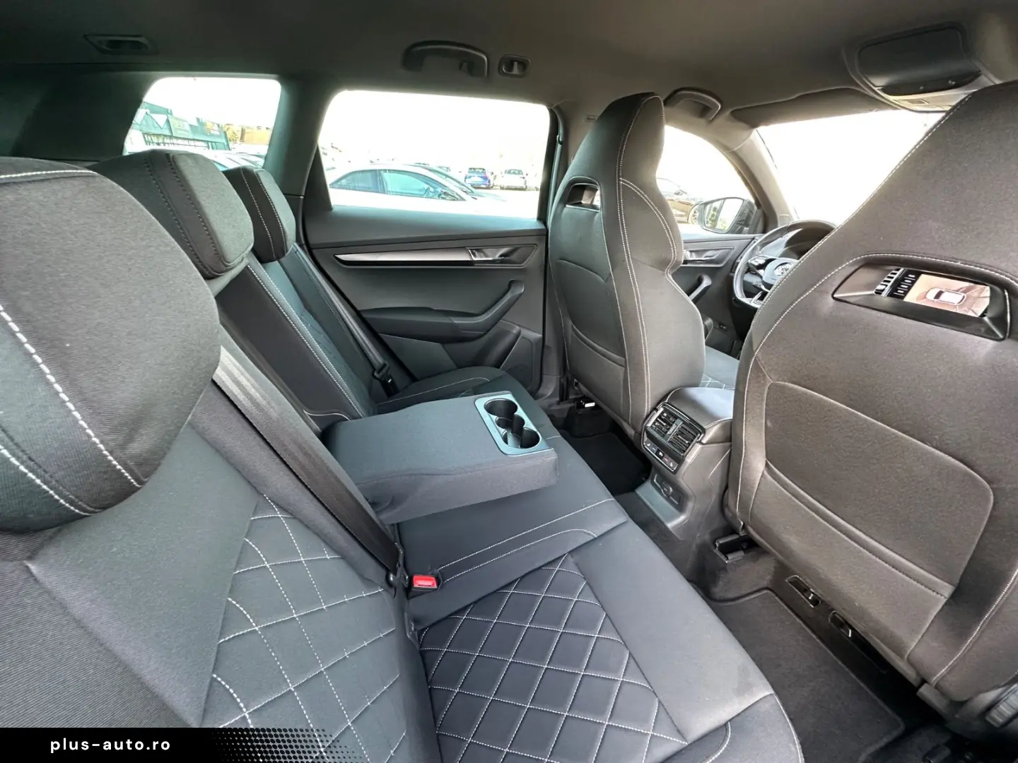 SKODA Karoq 2.0 TDI DSG 4x4 SPORTLINE 360 VIRTUAL AHK