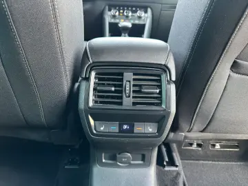 SKODA Karoq 2.0 TDI DSG 4x4 SPORTLINE 360 VIRTUAL AHK