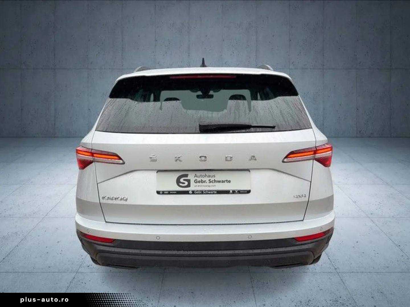 SKODA Karoq 2.0 TDI DSG Style 4x4 NAVI KAMERA ACC LED