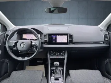 SKODA Karoq 2.0 TDI DSG Style 4x4 NAVI KAMERA ACC LED